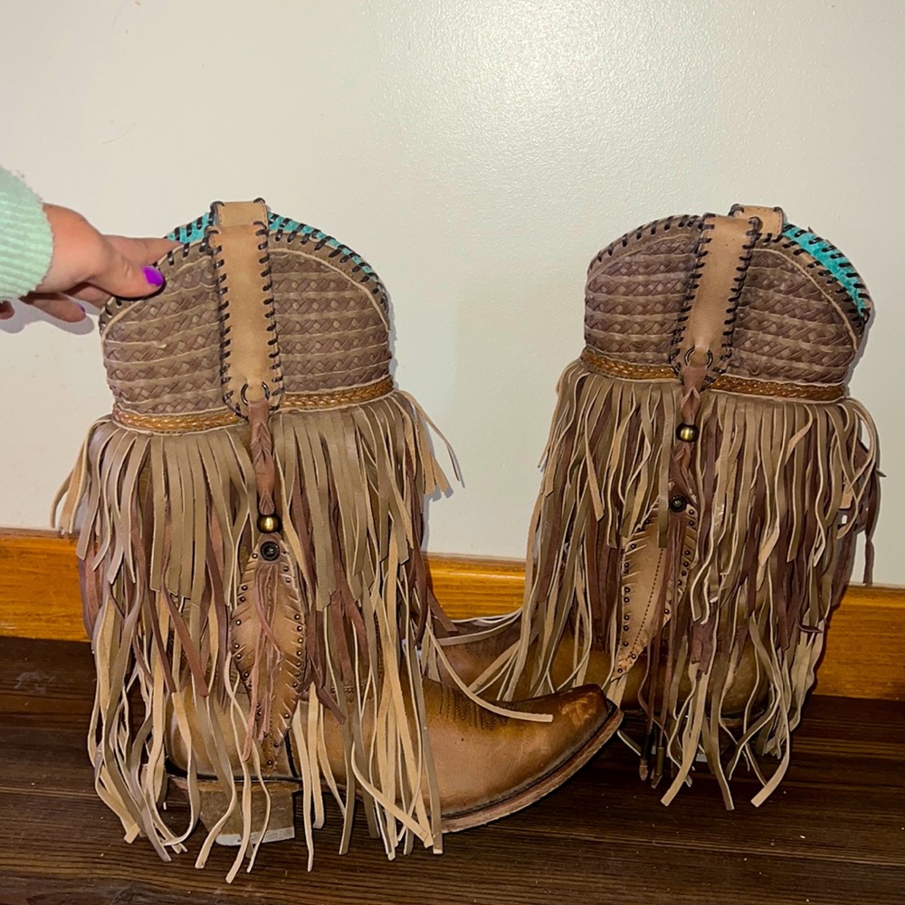 Corral fringe cowgirl boots size 7 worn once